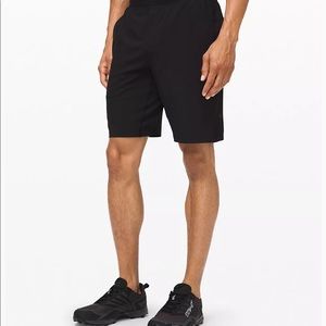 THE Linerless Short 9”